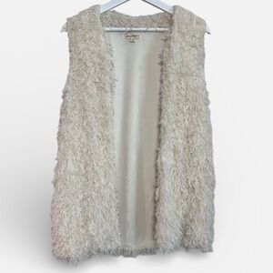 Love on a Hanger Faux Fur Cream Vest Small